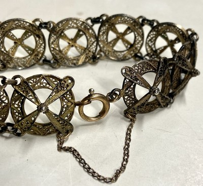 Vintage silver Portugal filagree bracelet VTG Portuguese 83.3% Silver Topazio Filigree Enamel  main image 2