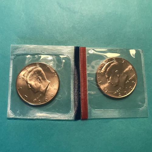 2005 P&D Kennedy Half Dollars Unc in Mint Cello   FREE SHIP