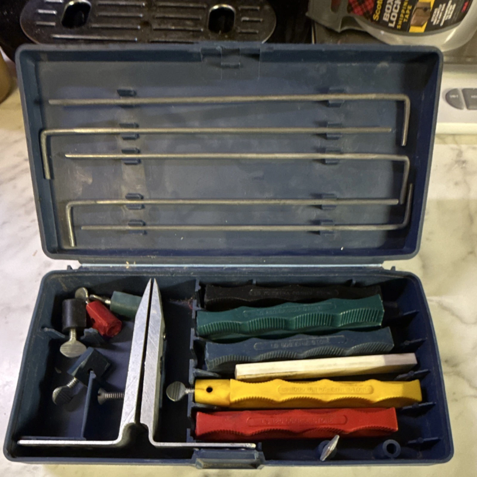 Lansky Knife Sharpening System Kit w/ Ceramic Stone Set and Case
Opens in a new window or tab