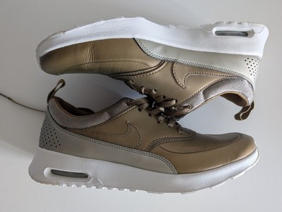  Nike Air Max Thea 616723-902 Sneaker Gold Silber Weiß Größe 40 Atmungsaktiv Low