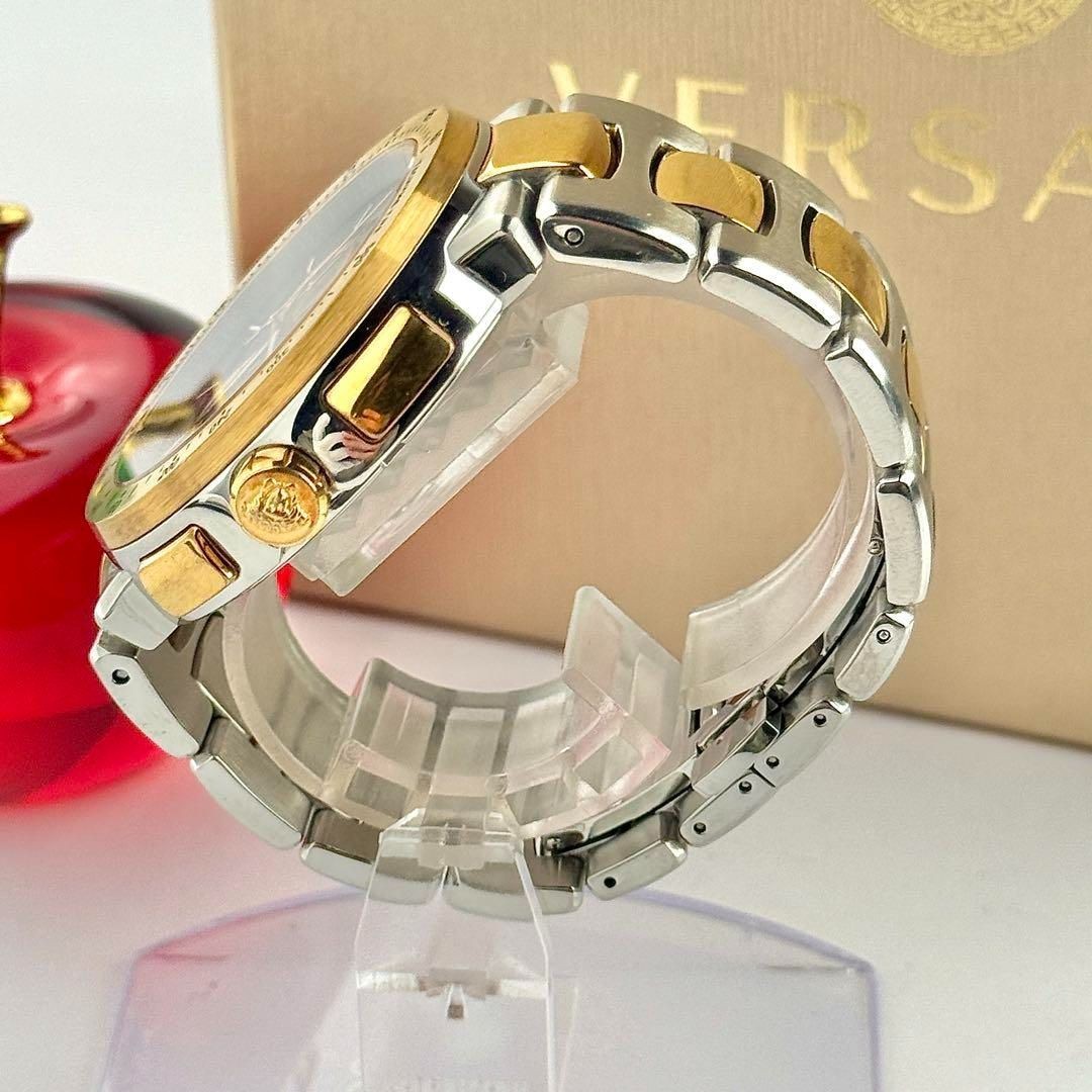 Versace Medusa Mystique Sport Chronograph Men's Watch New Battery 734 From Japan thumbnail 7