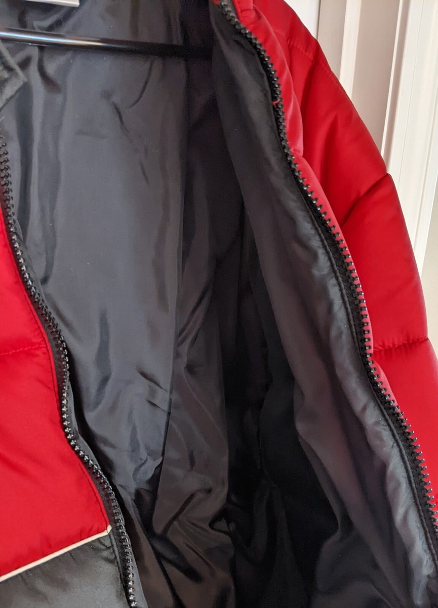 Vintage 90's Reebok Tampa Bay Buccaneers Winter Puffer Vintage 90's Reebok Tampa Bay Buccaneers Winter Puffer