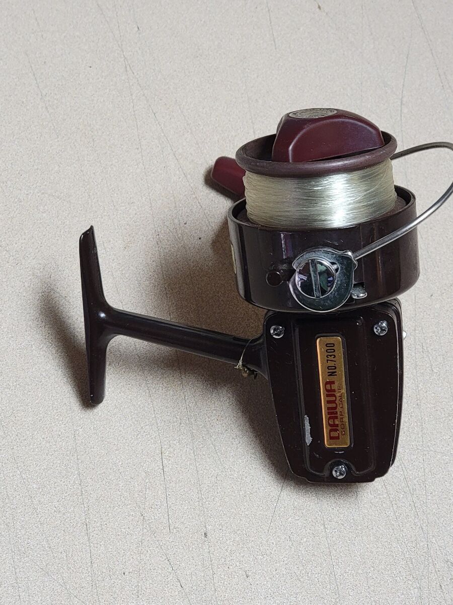 Vintage Daiwa No. 7300 Spinning Reel With Ball Bearing Japan Vintage Daiwa No. 7300 Spinning Reel With Ball Bearing Japan