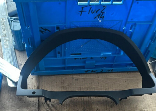Abdeckung Verkleidung Kombiinstrument Tacho Mercedes C-Klasse W204 A2046800023