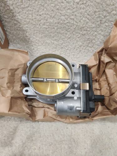 GM Genuine Parts 12678223 Fuel Injection Throttle Body Assembly with Sensor