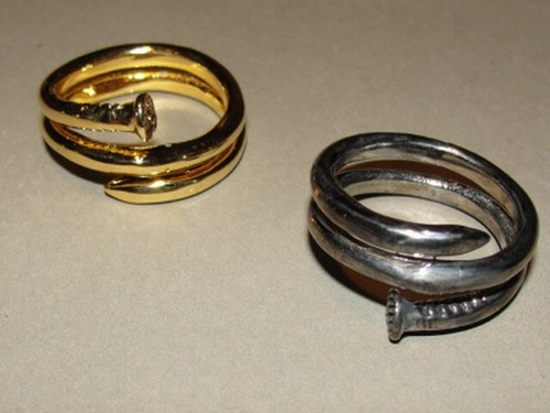 Antiqued Sterling Silver Nail Ring Alberto Juan - Picture 3 of 5