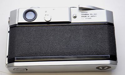 Canon model 7 Rangefinder Film Camera Body Leica Screw Mount LTM