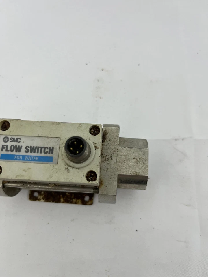 SMC PF2W540-F06-2 Flow Switch for Water 5–40L/min DC12–24V 1MPa Used Sensor - Image 4 of 4