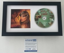 TAYLOR SWIFT SIGNED THE LIFE OF A SHOWGIRL FRAMED & MATTED CD D & AUTOGRAPH COA