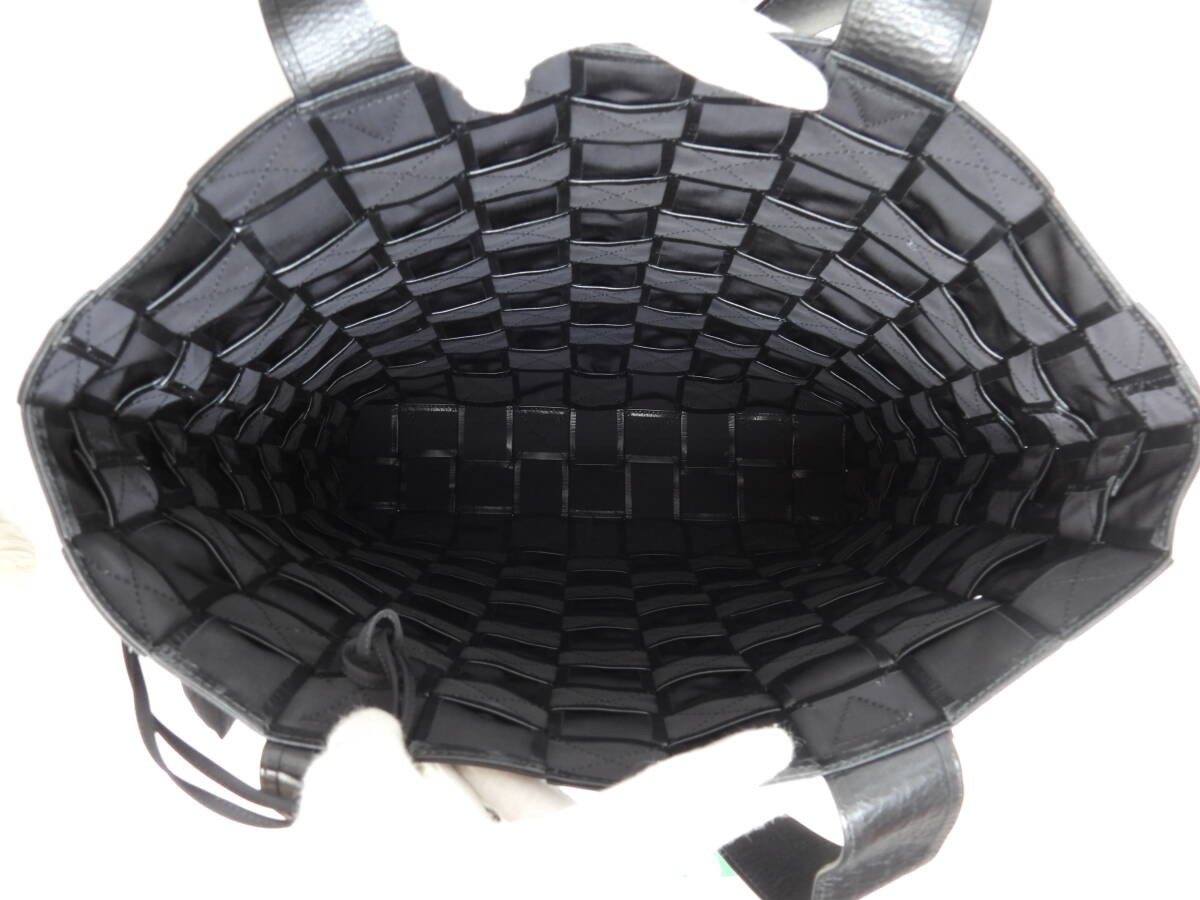 Bottega Veneta Men's Tote Bag Cassette Leather Black 38x49 in Used thumbnail 10