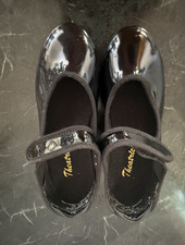 Theatricals girls Black Patent Mary Jane Strap Tap Dance Shoes 9 1/2