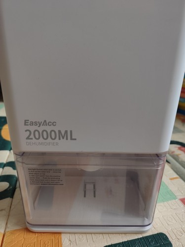 EasyAcc KW-CS05 Tabletop Semiconductor Dehumidifier 2L 50W 220-240V White