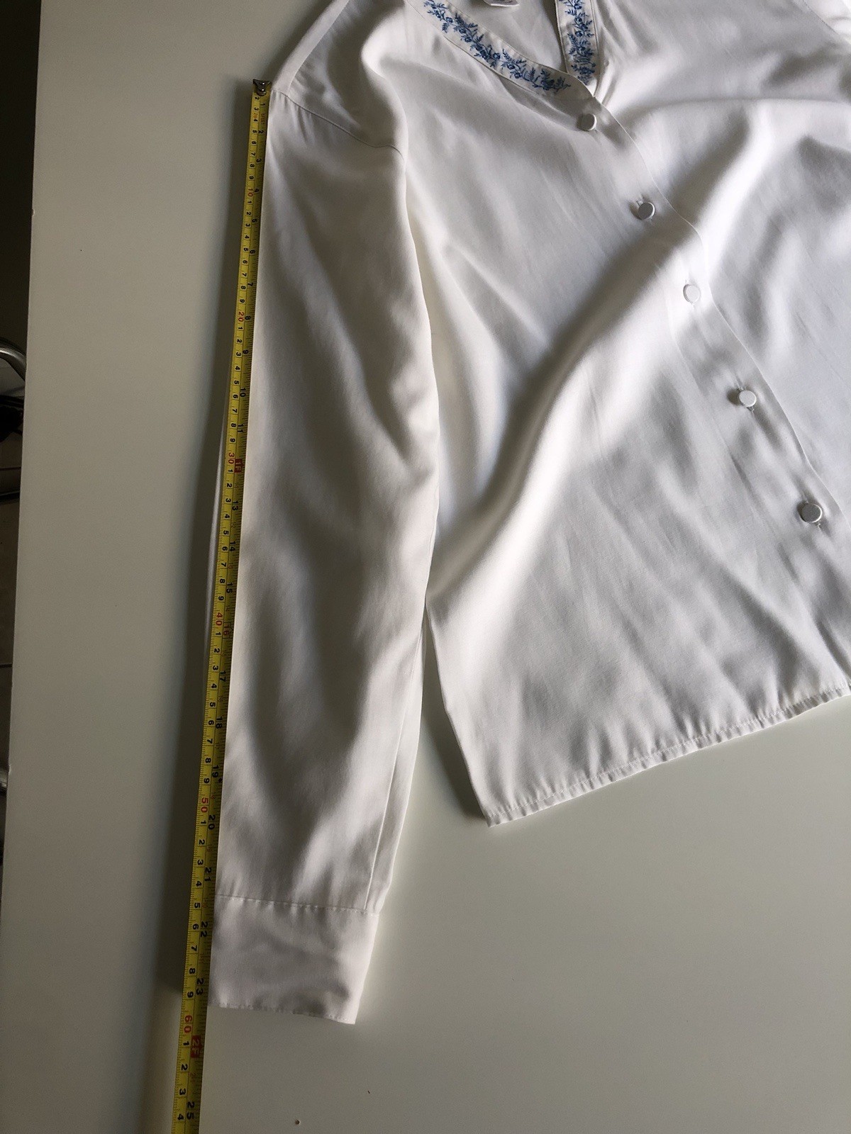 Pendleton Button-Front Embroidered Blouse Size: 4 - image 12