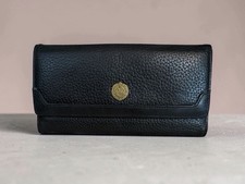 Vintage Medallion Black Pebble Leather Checkbook Wallet
