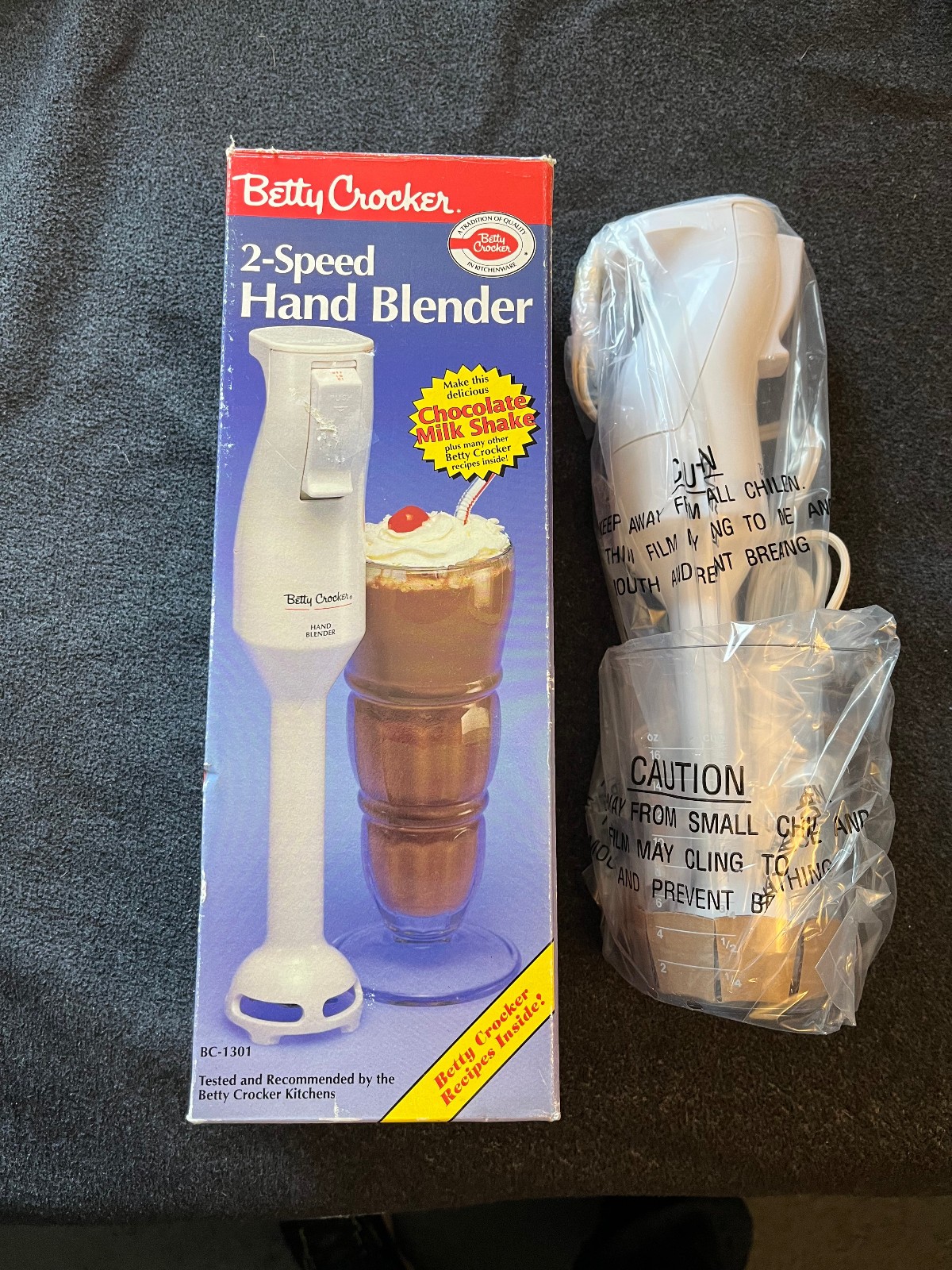 Vintage Betty Crocker Hand Blender Mixer Immersion Handheld 