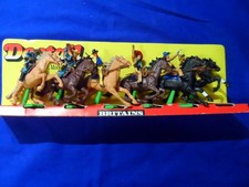 BRITAINS DEETAIL VINTAGE Seven 7Cavalry Mounted Soldier Set of 6 on Sleeve WOW