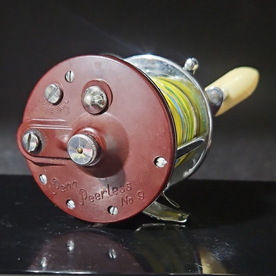 Penn Peerless No. 9 Vintage Casting Fishing Reel Red Side Plates White Handle