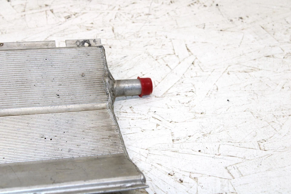 Intercambiador de calor delantero Polaris Edge 600 Touring 06 OEM 2520292 B360 Foto 4 de 4