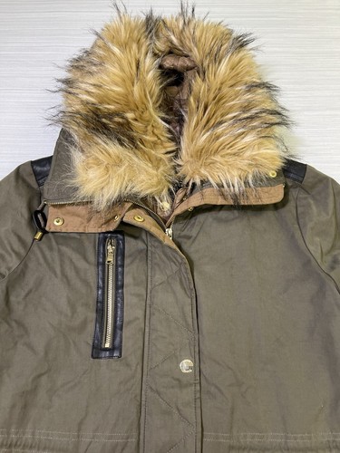 GUESS Women's Zipped Pockets Faux-Fur Leather Trim Hooded Parka Olive Size: XL - Picture 2 of 23