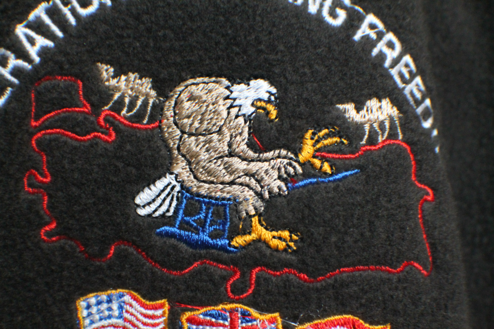 OPERATION ENDURING FREEDOM PULL OVER 3 QUARTER ZI… - image 4