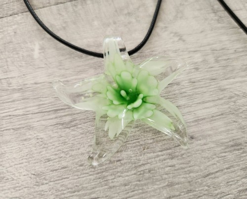 Starfish necklace, Green and clear Glass Star Fish Pendant, Mermaid Jewellery - Picture 9 of 12