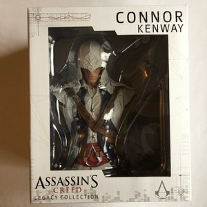 assassin's creed aveline statue