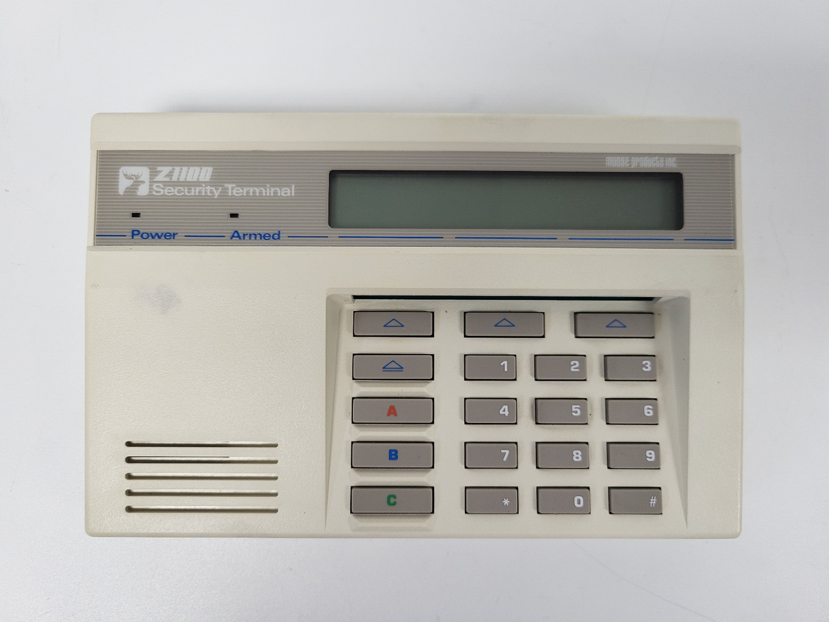 Sentrol Moose Z1100 LCD Alarm Security Keypad Parts (Powers On