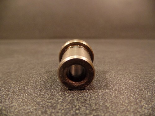 1973 73 KAWASAKI H1 500 H1500 OIL PUMP DRIVE HOUSING - Picture 4 of 5