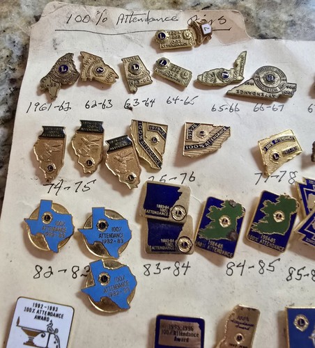 1960s - 90's Lions Club State Pinbacks Fraternal Organization Pins LOT of 100 - Picture 3 of 14
