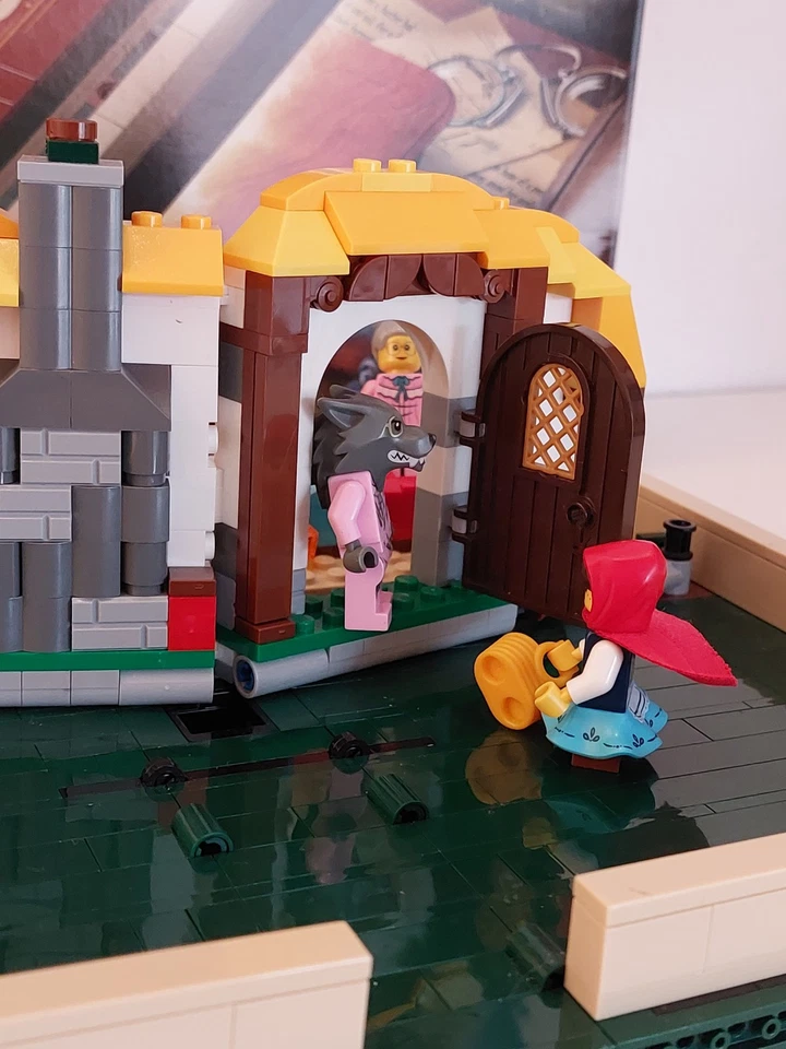 LEGO Ideas 21315 Pop-Up Book, Foto 2 von 5