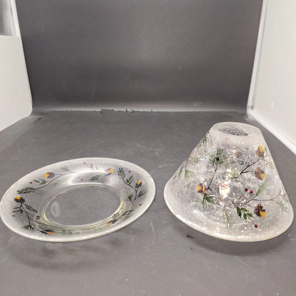 Yankee Candle Piñas y Bayas Tarro de Vidrio Craquelado Pantalla de Vela y Plato Bajo Foto 4 de 4