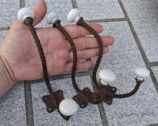 3 ANCIENNES PATERES / PORTE MANTEAUX CHAPEAU mural CROCHET Fer Porcelaine