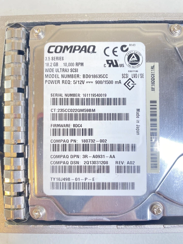 Compaq 18.2GB 3.5 Series 10K BD018635CC Wide Ultra3 SCSI Hard Drive 180732-002 - Image 2 of 3