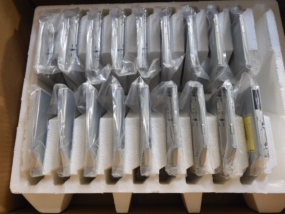 UNIDAD DV-28E-13 TEAC 8X IDE SLIM DVD-ROM. Foto 4 de 4