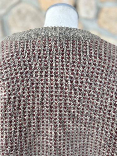 LL Bean Men’s VTG 80’s 100% Lamb’s Wool Fisherman Sweater Khaki/Red Birdseye Med - Picture 21 of 24