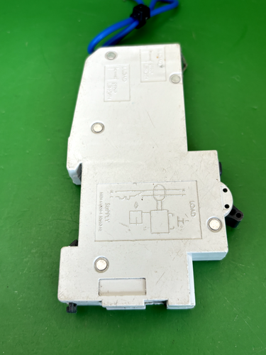 Proteus 16MCRSP C16 16A 30mA RCBO - Picture 3 of 4