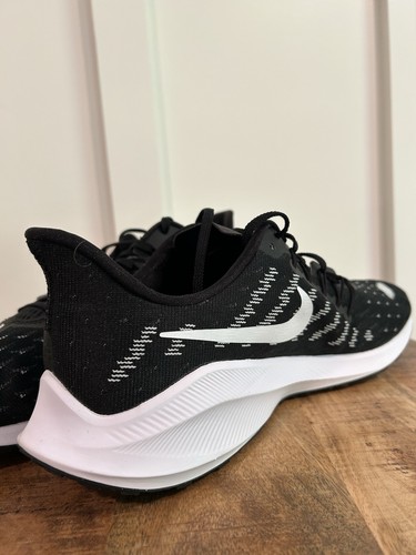 Talla 12-NIKE AIR ZOOM VOMERO 14 Zapatos para Correr para Hombre Negro Blanco CK1969-001 Nuevos - Imagen 13 de 24