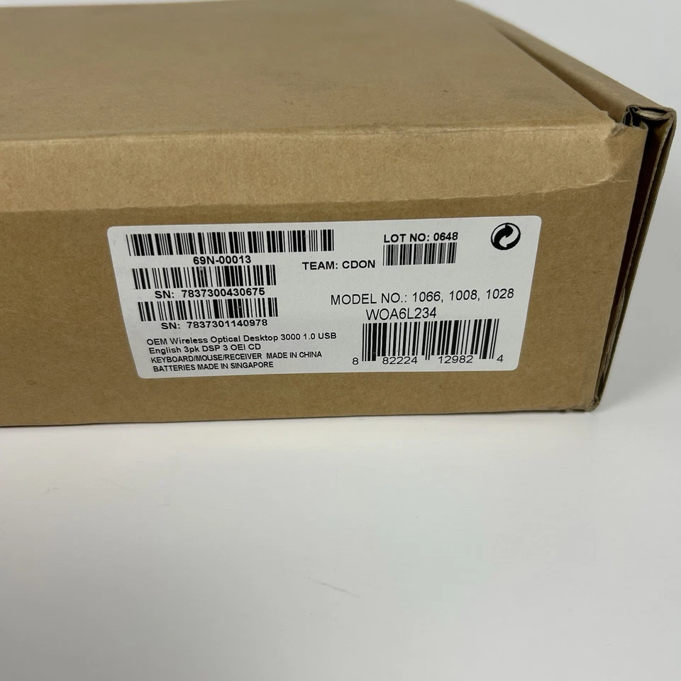 Microsoft Wireless Desktop Combo 3000 - Teclado, Ratón, Receptor - USB Foto 3 de 4