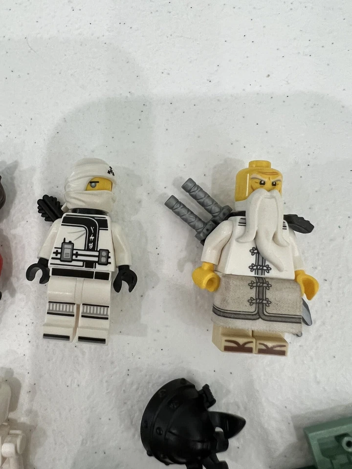 lego ninjago minifigures LOT plus Accessories - Image 2 of 4