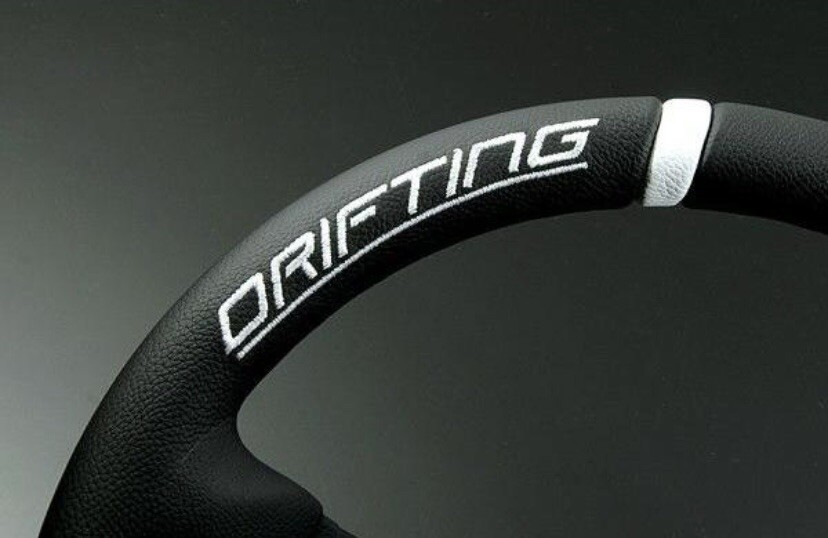 MOMO/Steering wheel/DRIFTING /330mm/85mm DEEP /White/Genuine