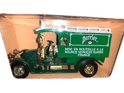 Matchbox Models Of Yesteryear Y-25 1910 Renault Type AG Ambulance