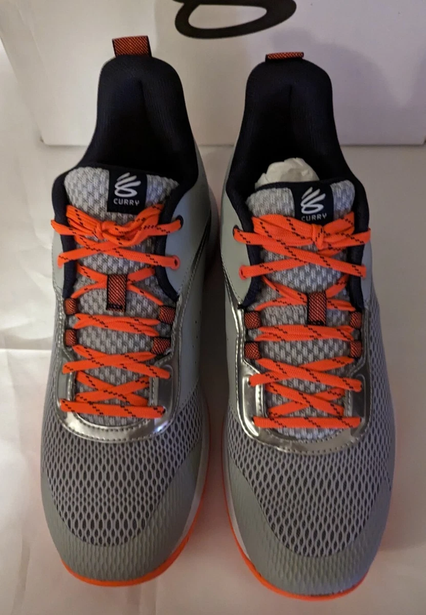 Under Armour Curry 3Z6 Gray And Orange Mens Size 9 New