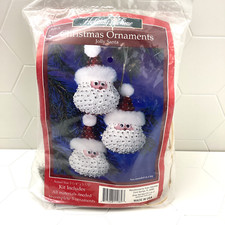 Sulyn Holiday Time Jolly Santa Bead  Sequin Christmas Ornament Kit 109-A NOS US