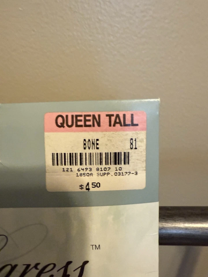 Pantalones cortos Worthington Sheer Caress Control Q Tall Bone Foto 4 de 4