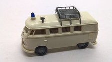 Brekina 31601 Volkswagen VW T1 Bus weiß POLIZEI mit Dachgepäckträger (13)