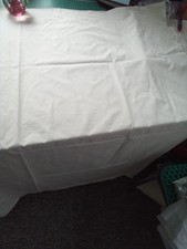 Cotton fabric. Thermal lining. Silver. medium weight. 130x210cms