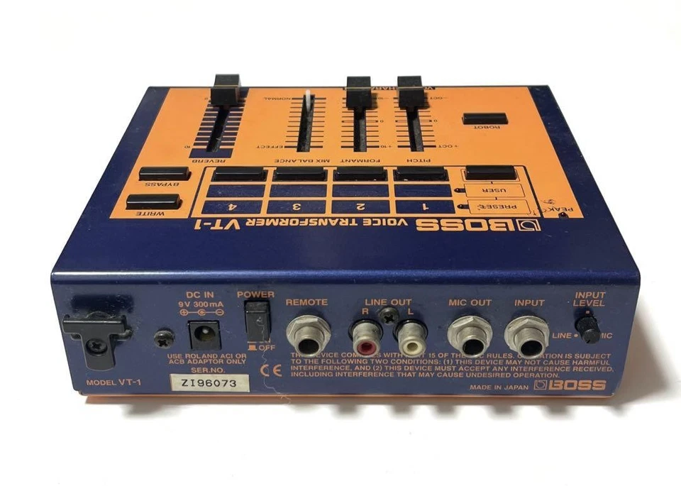 BOSS VT-1 VOICE TRANSFORMER Formant Shifter Vocoder Vintage From japan - Image 2 of 3