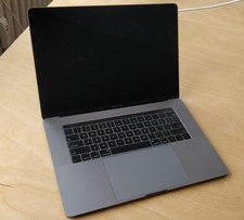 Macbook Pro A1990 (2018) 15" i7 1TB 32GB RAM, gewartet läuft top Touchbar defekt
