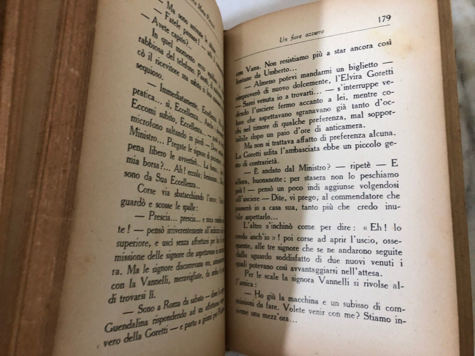 Foto 10 di 11