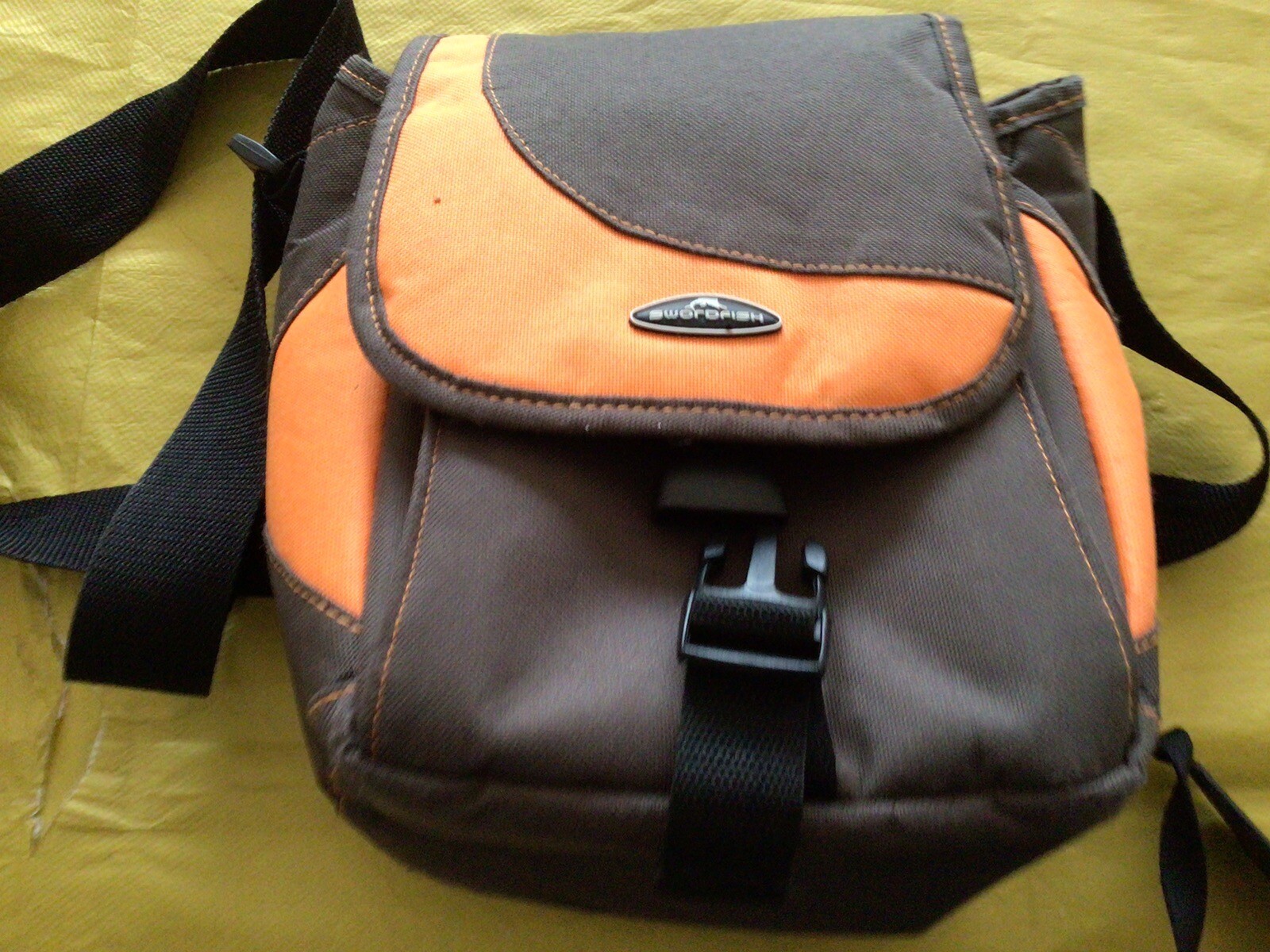 Olympus E600 DSLR camera with a lot of accessories. In excellent